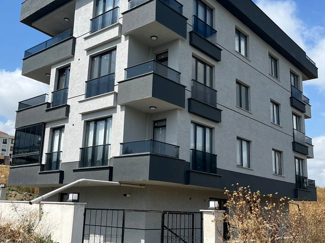 BEYLİKDÜZÜ KAVAKLI MAH YAŞAM VADİSİNE SIFIR KONUMDA EŞYALI KİRALIK DAİRE