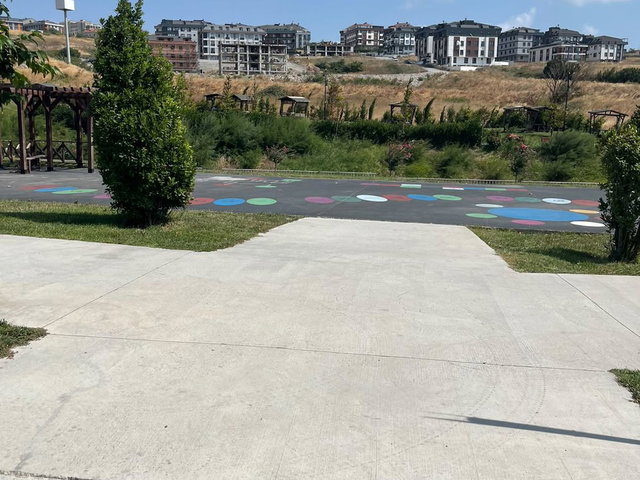 BEYLİKDÜZÜ KAVAKLI MAH YAŞAM VADİSİNE SIFIR KONUMDA EŞYALI KİRALIK DAİRE