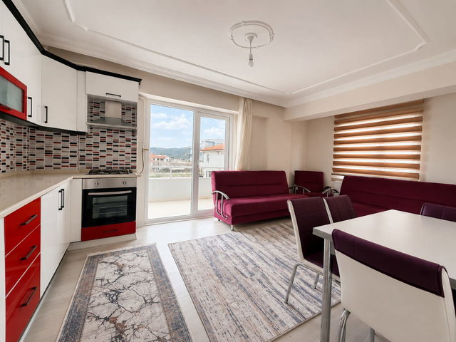 SAKARYA KARASU AZİZİYE'DE SAHİLE 600 M FULL EŞYALI 2+1 DAİRE