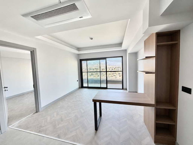 BORNOVA VİVEN VOGUE 1+1 SATILIK