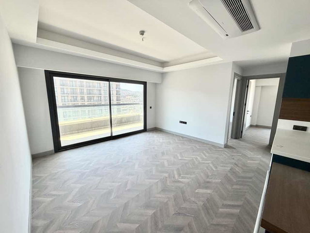 BORNOVA VİVEN VOGUE 2+1 SATILIK