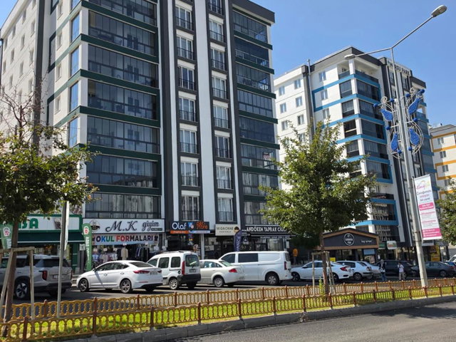 REMAX İLKE'DEN YILDIZKENT'İN EN LÜKS 3+1 SATILIK DAİRESİ