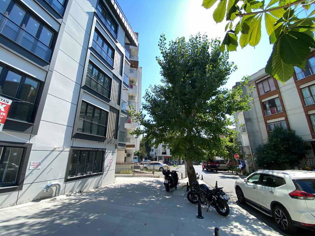 ÜMRANİYE ESENEVLER SATILIK 3+1 SIFIR DAİRE.
