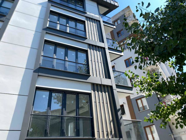 ÜMRANİYE ESENEVLER SATILIK 3+1 SIFIR DAİRE.