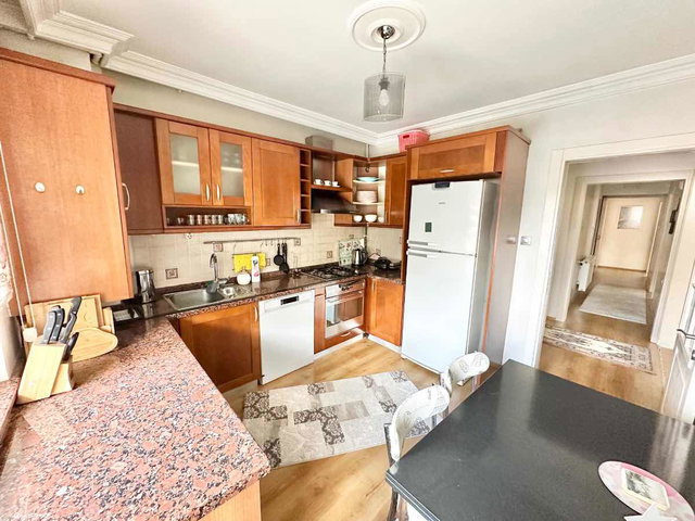REMAX LEON I ATAEVLER CUMHURİYET MAH EŞYALI KİRALIK 3+1 DAİRE