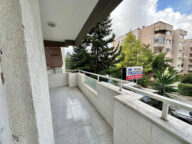 REMAX LEON I ATAEVLER CUMHURİYET MAH EŞYALI KİRALIK 3+1 DAİRE
