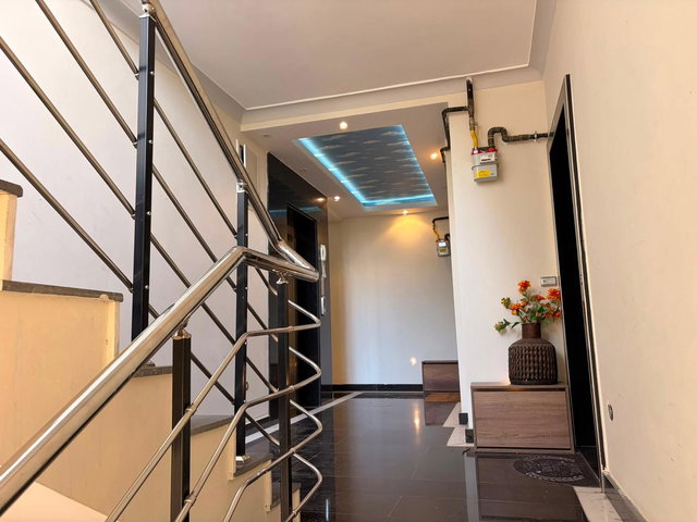 İNCEK ATAKENT SİTESİ'NDE KİRALIK 1+1 BAHÇE KATI KONFORLU GENİŞ DAİRE