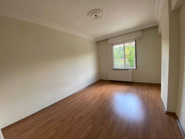 ÜMRANİYE’DE 5. KAT 2+1 | 130 M² BRÜT  | KOMBİLİ | BOŞ & EŞYASIZ