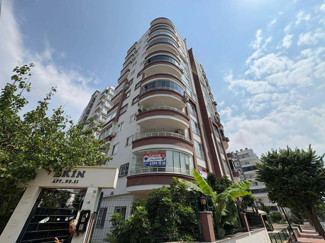 REMAX RİNA’DAN MEZİTLİ’NİN EN GENİŞ 1+1 DAİRESİ