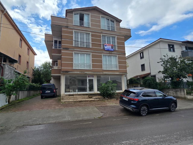 BAŞISKELE YEŞILYURT DA KIRALIK 2+1 ARAKAT