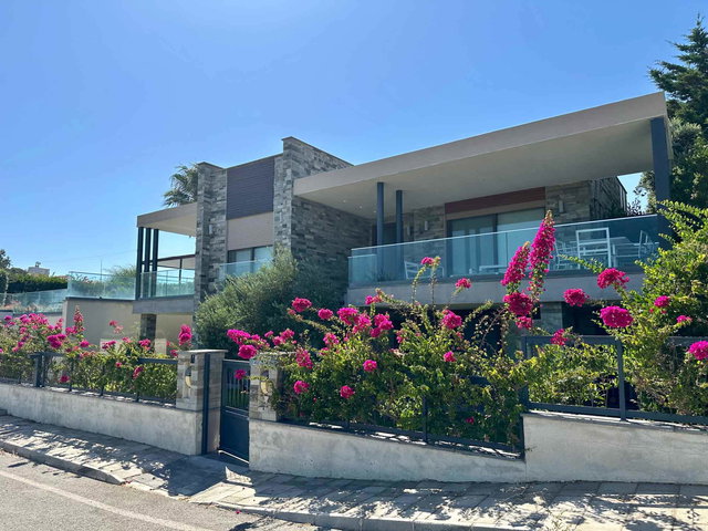 YALIKAVAK GÖKÇEBEL ALYSIA EVLERİ 7+2 408 M² ÖZEL HAVUZLU DENİZ MANZARALI VILLA