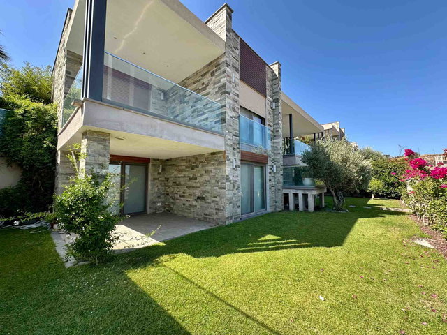 YALIKAVAK GÖKÇEBEL ALYSIA EVLERİ 7+2 408 M² ÖZEL HAVUZLU DENİZ MANZARALI VILLA