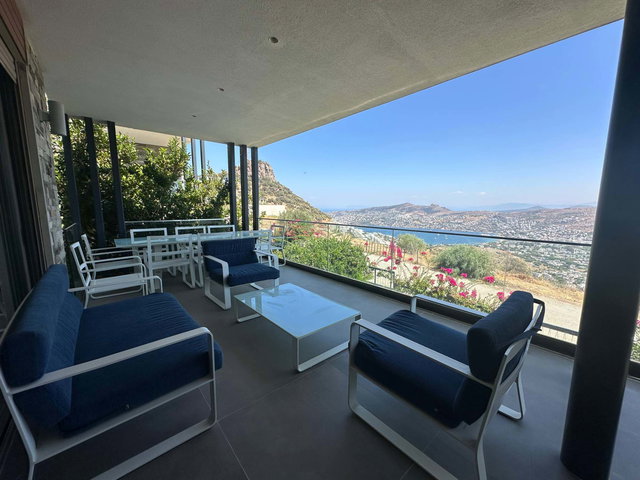 YALIKAVAK GÖKÇEBEL ALYSIA EVLERİ 7+2 408 M² ÖZEL HAVUZLU DENİZ MANZARALI VILLA