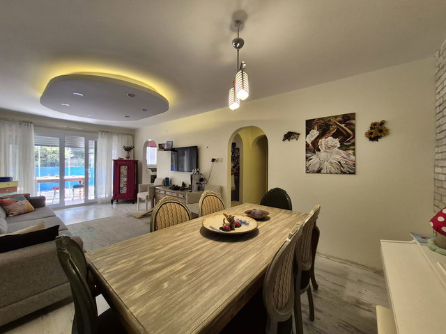28 BOSTANLI İZBANA YAKIN 3+1 BAHÇE KATI SATILIK DAİRE