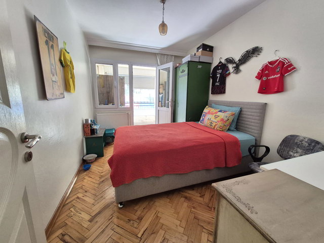 28 BOSTANLI İZBANA YAKIN 3+1 BAHÇE KATI SATILIK DAİRE