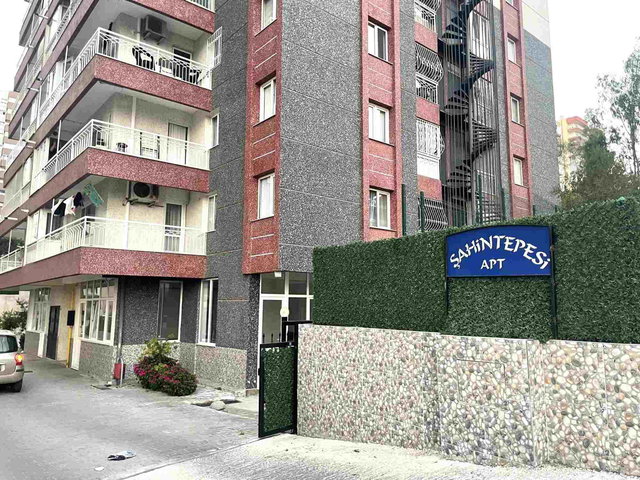 İZMIR BAYRAKLI'DA 3+1 SATILIK DAIRE