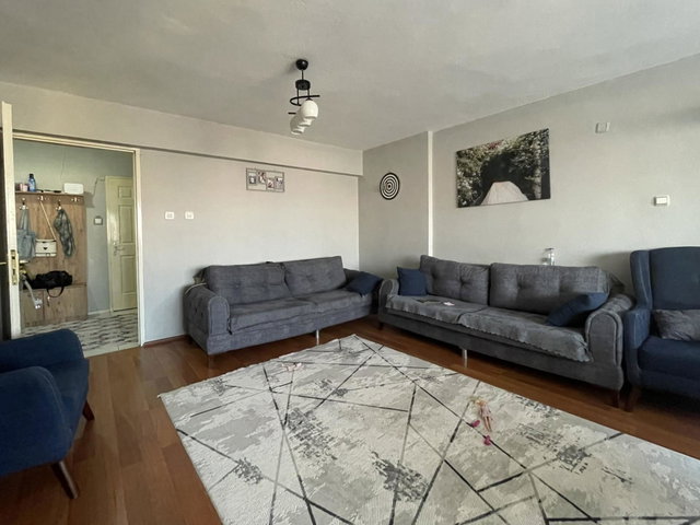 İZMIR BAYRAKLI'DA 3+1 SATILIK DAIRE