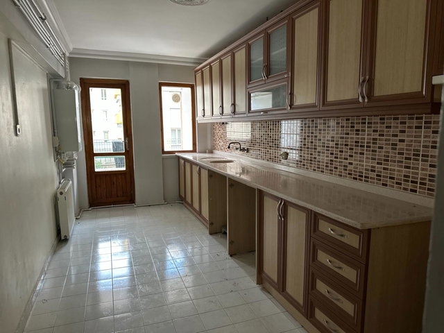 SANCAK MAH.3+1 NET 130 M2 BOŞ FIRSAT DAİRE !!