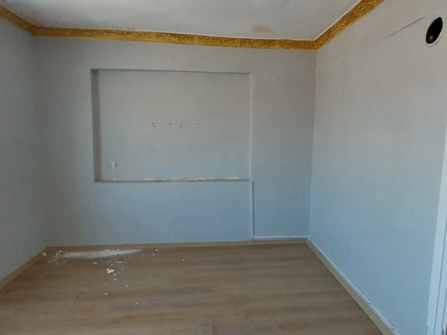 KASIMPAŞA İPLIKÇI FIRIN CADDESI'NDE KIRALIK 1+1 DAIRE