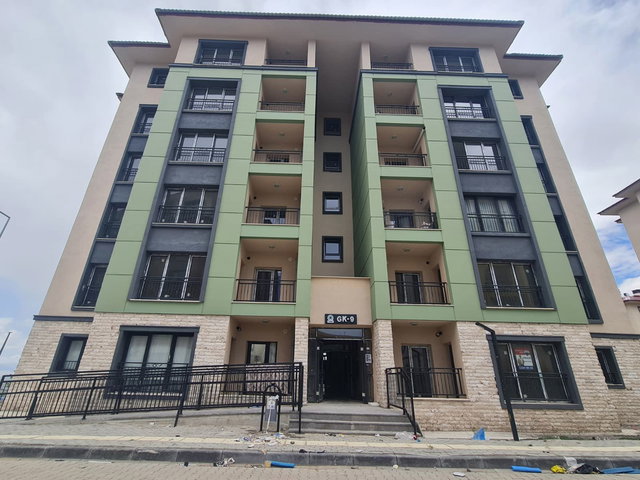 REMAX İLKE'DEN HİLALKENT TOKİ'DE 2+1 KİRALIK DAİRE