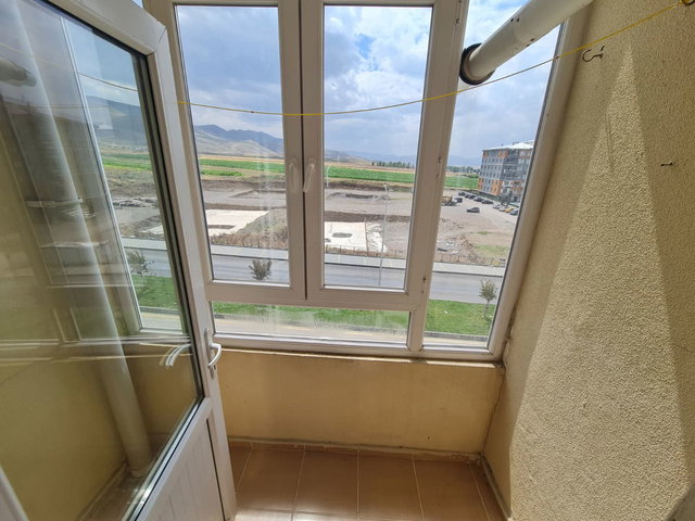 REMAX İLKE'DEN ÇAT YOLU TOKİLER'DE 2+1 KİRALIK DAİRE