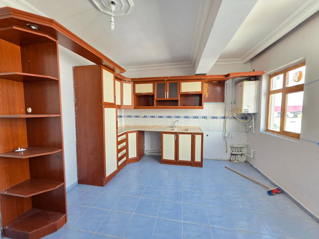 REMAX İLKE'DEN KÖŞK MAHALLESİ'NDE 2+1 KİRALIK DAİRE