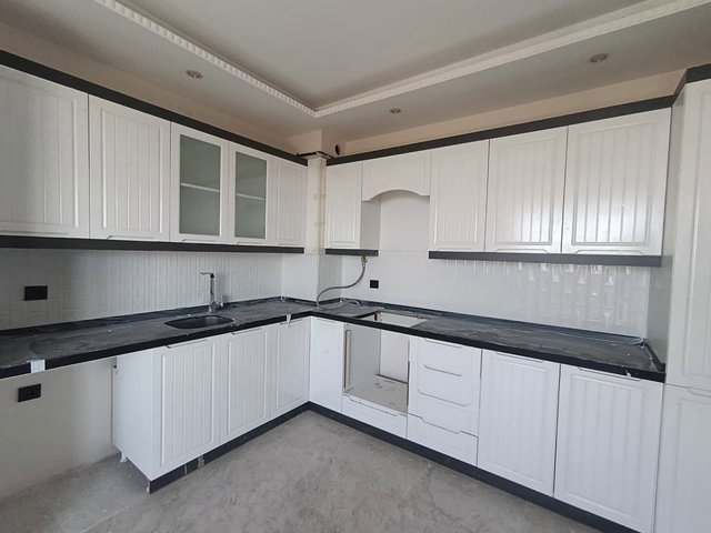 REMAX İLKE'DEN ABDURRAHMANGAZİ EMNİYET YAKINI 3+1 KİRALIK DAİRE