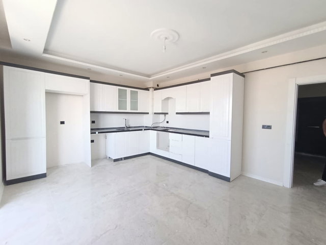REMAX İLKE'DEN ABDURRAHMANGAZİ EMNİYET YAKINI 3+1 KİRALIK DAİRE