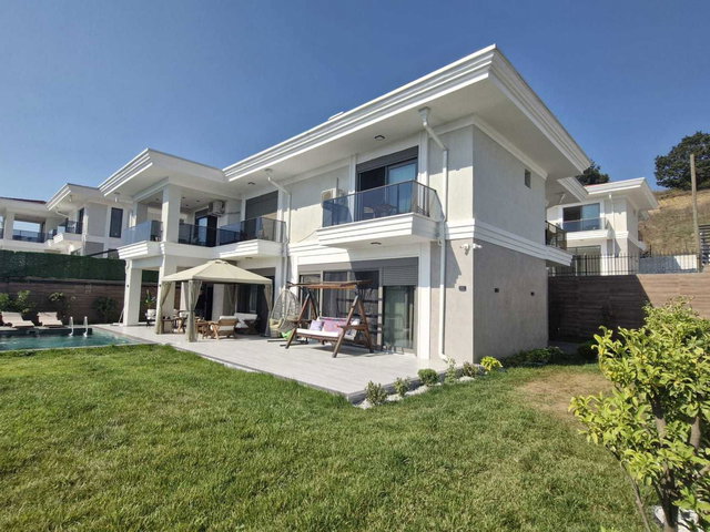 REMAX MAVİ MURAT GENÇLER'DEN ESENTEPE'DE AYRICALIKLI BİR YAŞAM