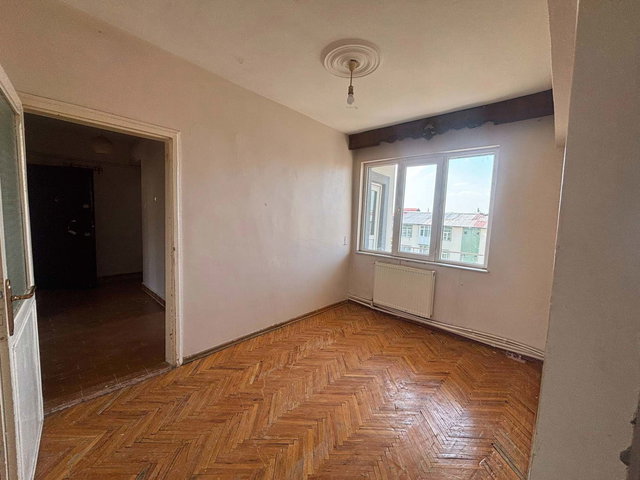 REMAX İLKE'DEN YENİŞEHİR ANA CADDE ÜZERİ 3+1 KİRALIK DAİRE