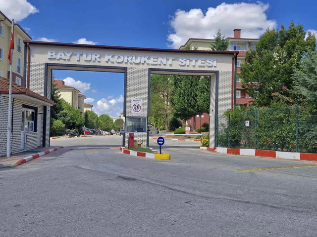 REMAX MAVİ MURAT GENÇLER'DEN KORUCUK BAYTUR DA KİRALIK DAİRE