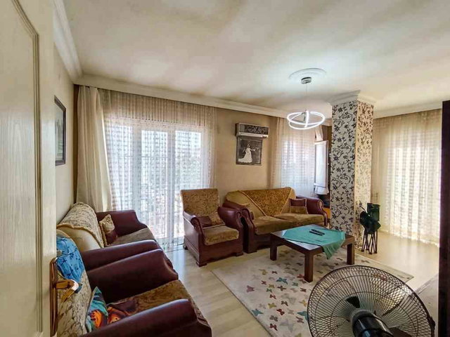 ÜMRANİYE KUMRU CADDESİ'NDE SATILIK 2+1 DAİRE