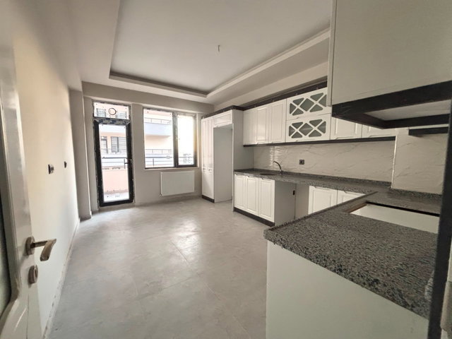 REMAX İLKE'DEN YILDIZKENT'TE 3+1 KİRALIK DAİRE