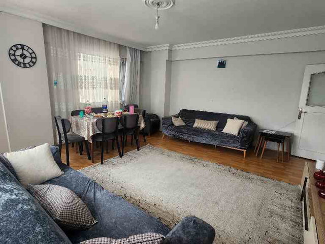 NEBAHAT ÇELİK'TEN ESENŞEHİR'DE 2+1 ARA KAT SATILIK DAİRE