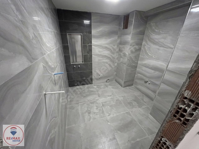 GEBZE İNÖNÜ MAHALLESİNDE 3+1 | EN ÜST KAT | 2 BANYO | BALKON | TERAS