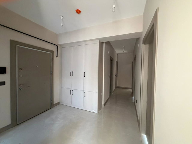 RE/MAX EDE'DEN ÇARŞI MERKEZ'DE KIRALIK 3+1 SIFIR DAIRE