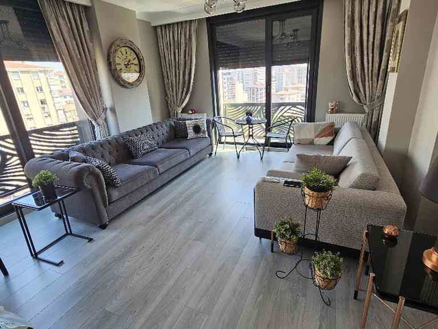 BOSTANCI ANA CADDE ÜZERİ GENÇ BİNADA NET 75 M2 SATILIK 2+1 DAİRE