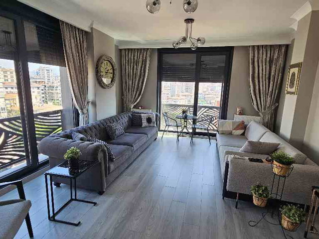 BOSTANCI ANA CADDE ÜZERİ GENÇ BİNADA NET 75 M2 SATILIK 2+1 DAİRE