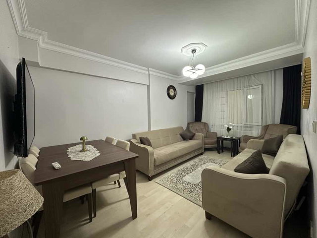 CEVATPAŞA MAH. TADİLATLI BALKONLU 2+1 SATILIK DAİRE