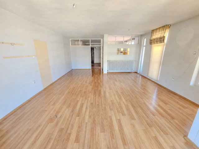 ÇANKAYA AYRANCI AZİZİYE MAHALLESİNDE 4+1 SATILIK DAİRE