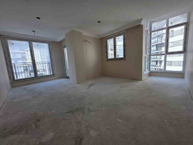 ÇEKMEKÖY TAŞDELEN’DE YENİ PROJEDE 3+1 SATILIK DAİRE