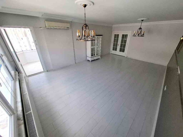 ÇEKMEKÖY EKŞİOĞLU BEŞYILDIZ 5.ETAP SATILIK 3+1 DAİRE HAVUZ CEPHE