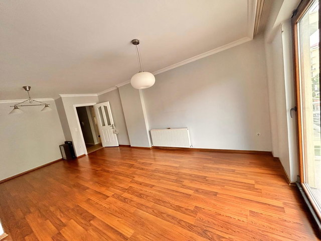 SANCAKTEPE SARIEVLER SITESI 2+1 ARA KAT KIRALIK DAIRE_EBRU MEMIÇ