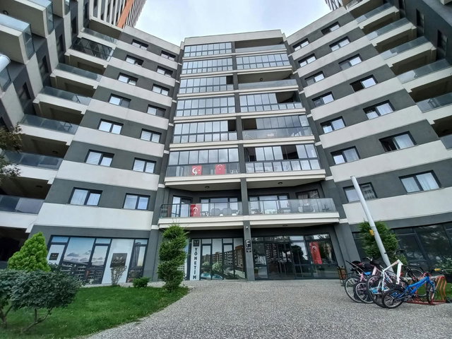 AKADİA MODERN SİTESİNDE NATA VEGA AVM KARŞISINDA 2,5+1 KİRALIK DAİRE