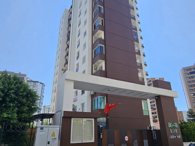 REMAX PALMDEN ÇİFTLİKKÖYDE SATILIK 2+1