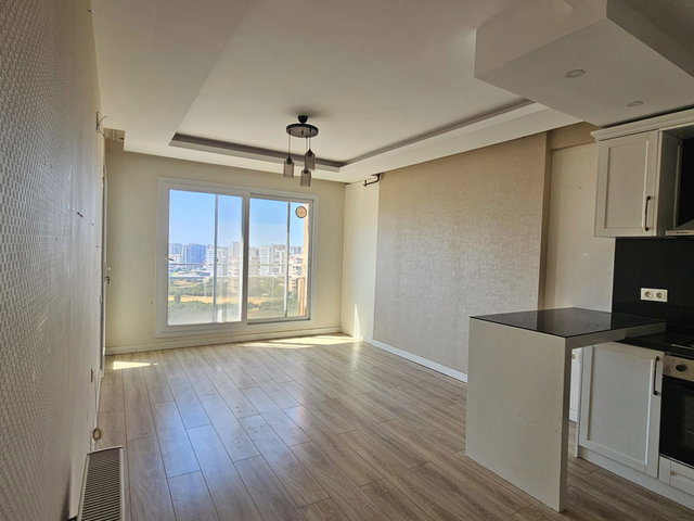 REMAX PALMDEN ÇİFTLİKKÖYDE SATILIK 2+1