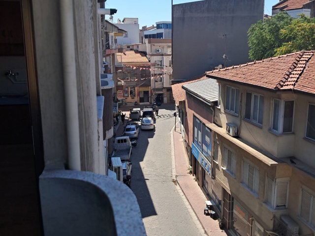 BURHANIYE KOCACAMI DE KIRALIK DAIRE ( ÖĞRENCIYE)