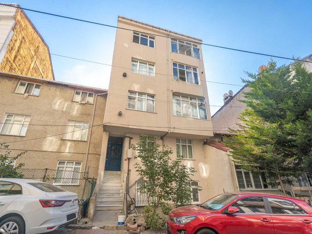 REMAX GELİŞİMDEN İSTİKLAL MAHALLESİNDE 2+1 KİRALIK DAİRE