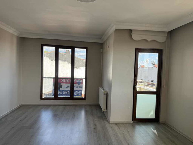ÇEKMEKÖY’DE 190 M² BRÜT | 3+2 | 5. KAT (SON KAT) | DOĞU-GÜNEY CEPHE KİRALIK DAİRE