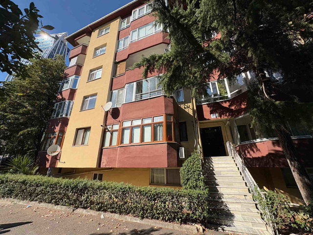 ALTAYÇEŞME | NARLI PINAR SİTESİNDE METROYA YAKIN GÜNEY CEPHE 3+1